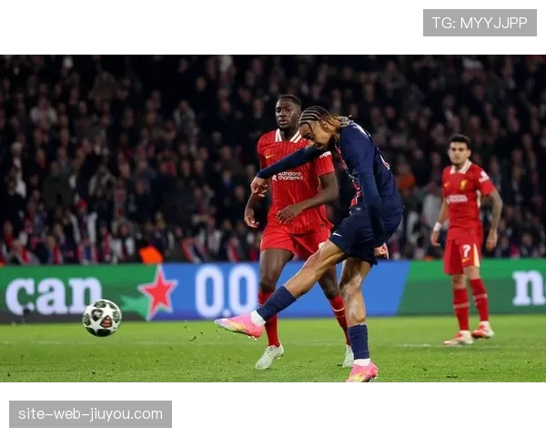 冰岛队高效反击奏效 主场逼平强敌法国取关键一分